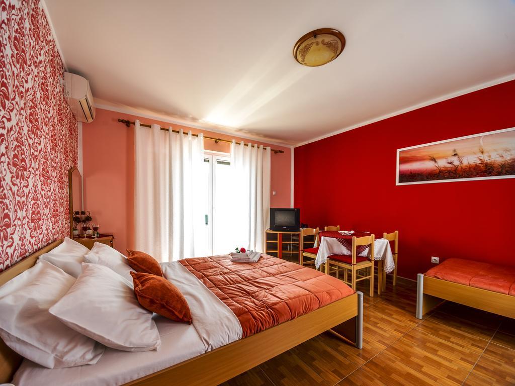 Apartments Stella Del Mare Risan Habitación foto