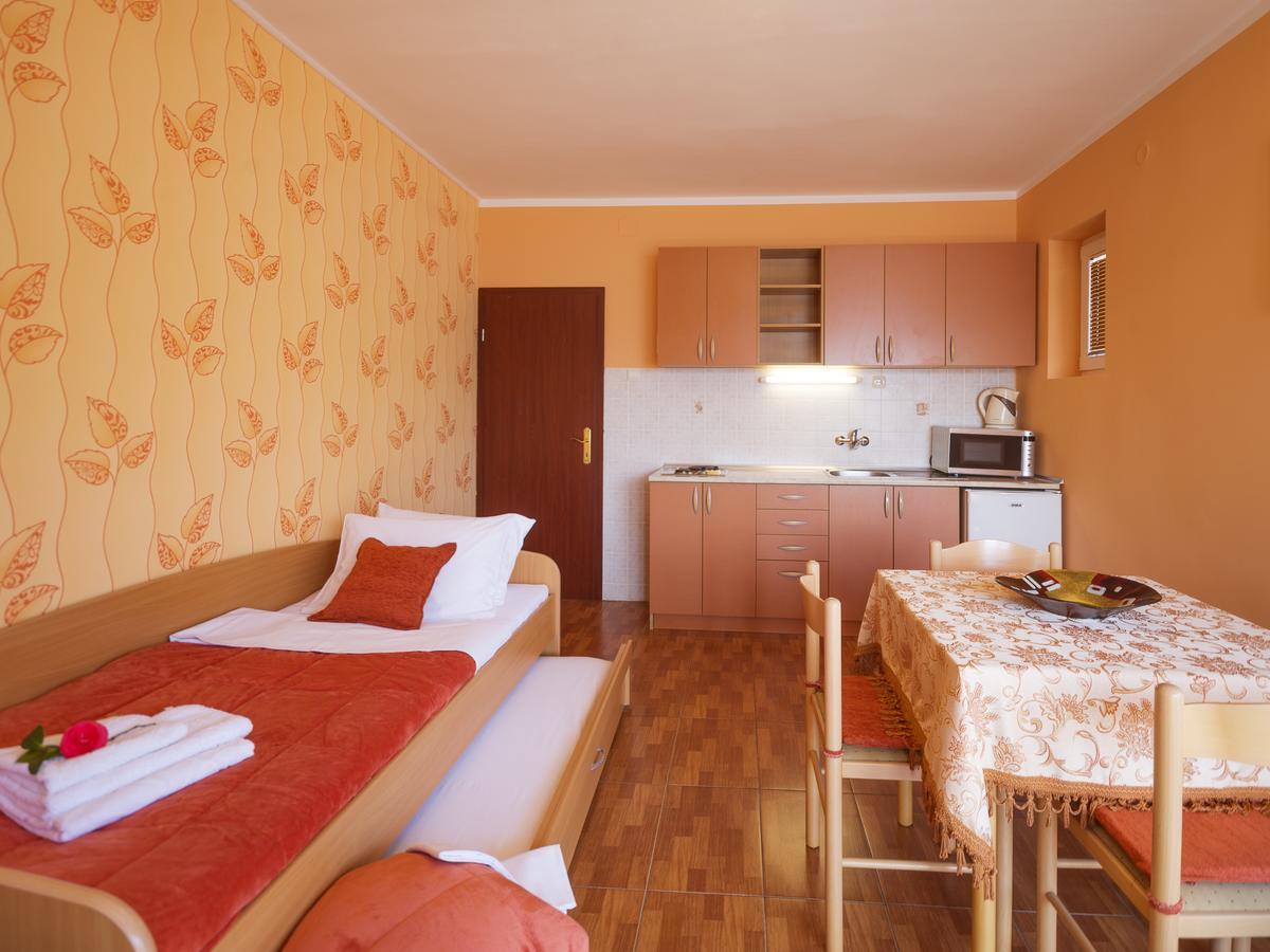 Apartments Stella Del Mare Risan Exterior foto
